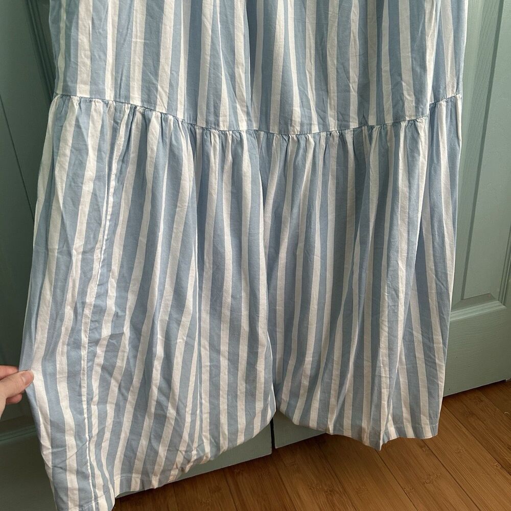 Old Navy Katherine Maxi Dress 4X Blue White Striped Tiered V-Neck Pockets‎ - Picture 8 of 11